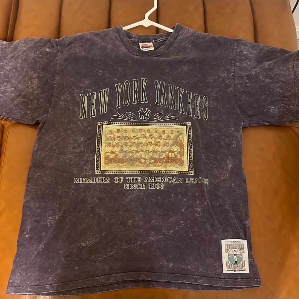 Vintage MLB Cooperstown Collection T-shirt.